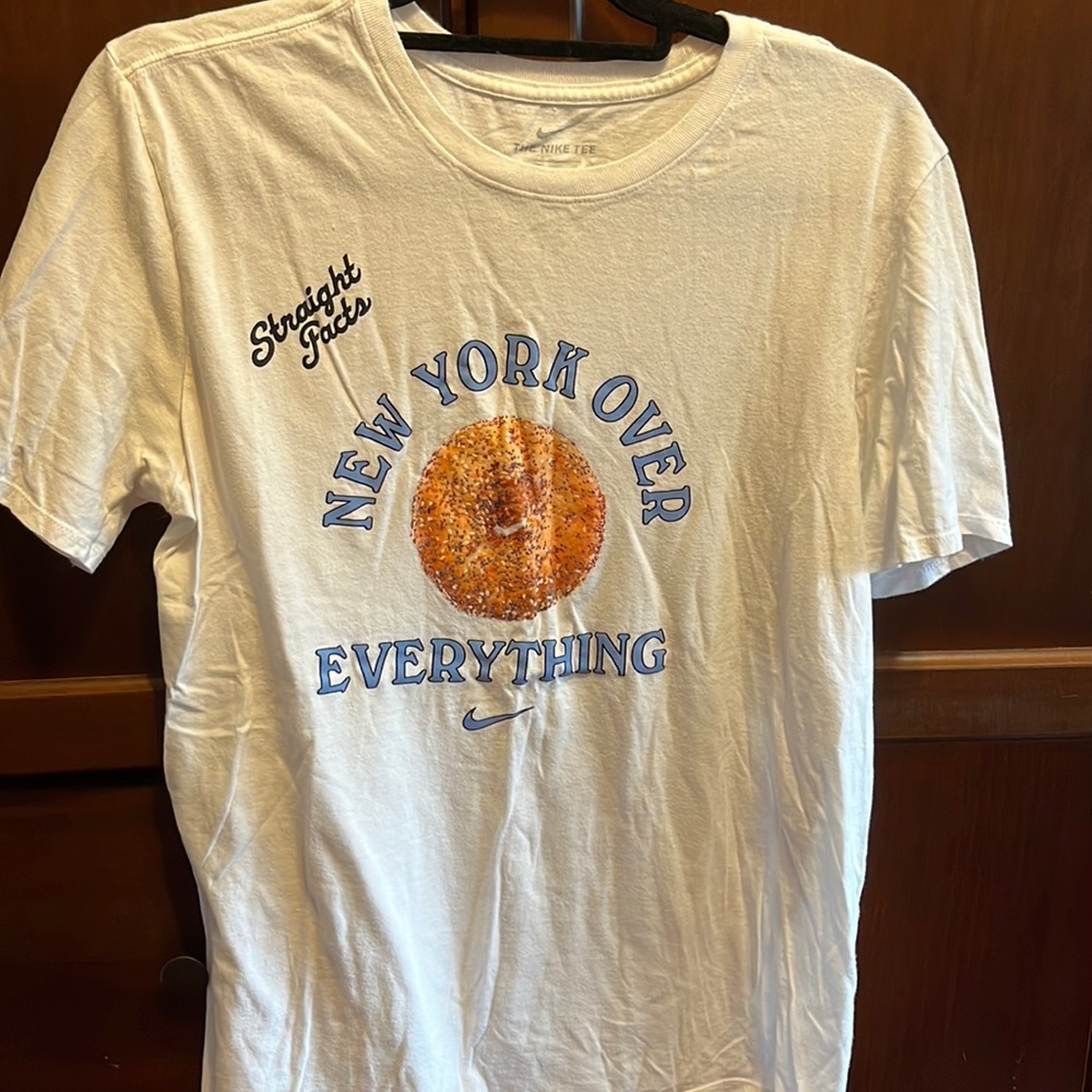Mens Nike tee shirt